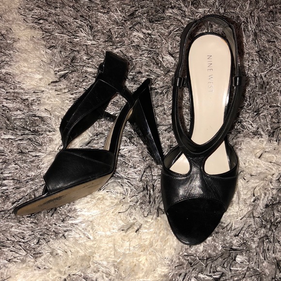 Black Nine West heeled Sandals - Picture 1 of 5